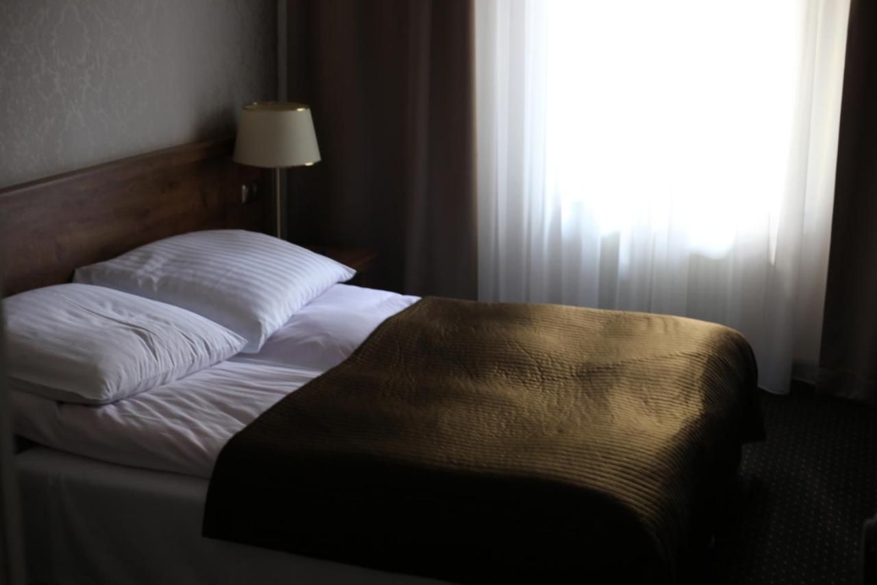 Hotel Pod Rozami